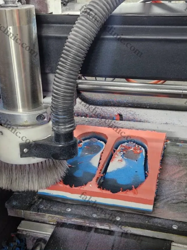 تصویر ساخت کفی با دستگاه cnc